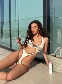 Sophia Peschisolido Free Pics Galleries