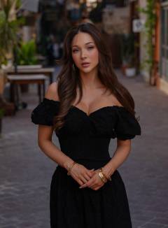 Natalie Levin Free Pics Galleries
